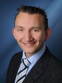 Professor Stefan Lessmann